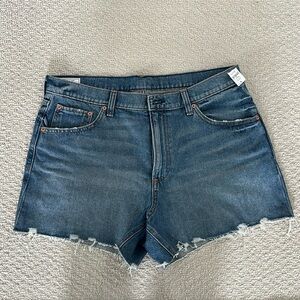 BRAND NEW GAP High Rise Stride Shorts